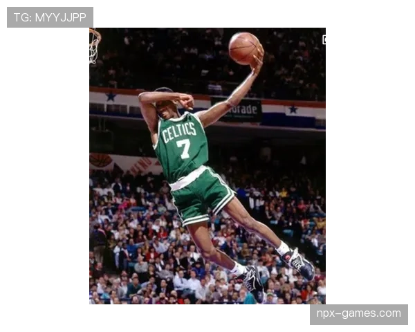 “佩顿防守传奇再被提及，专家评其NBA历史最佳防守之一”