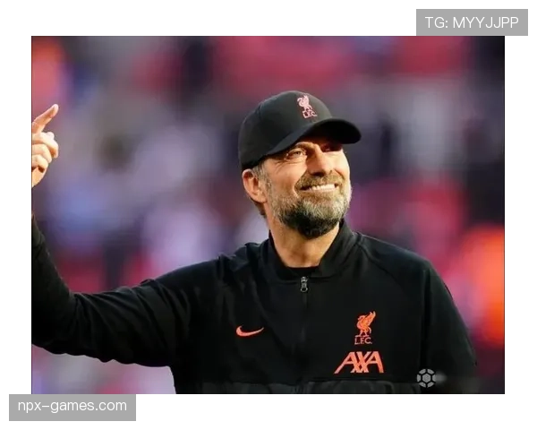 滕哈赫与克洛普战术对决引爆英超赛场，精彩较量引球迷期待